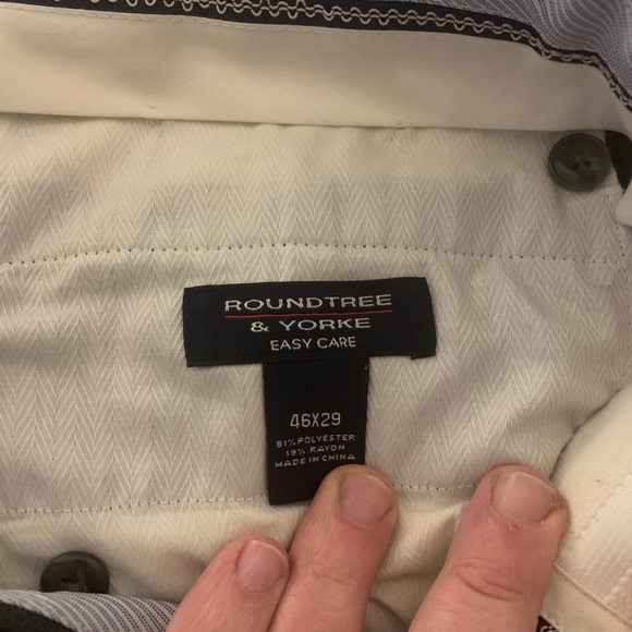 Roundtree&Yorke Dress Pants - Picture 3 of 3